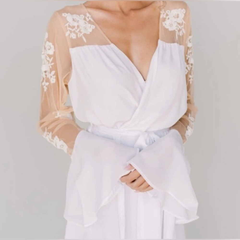 Robed with Love Bridal White Lace Robe - Size Small
